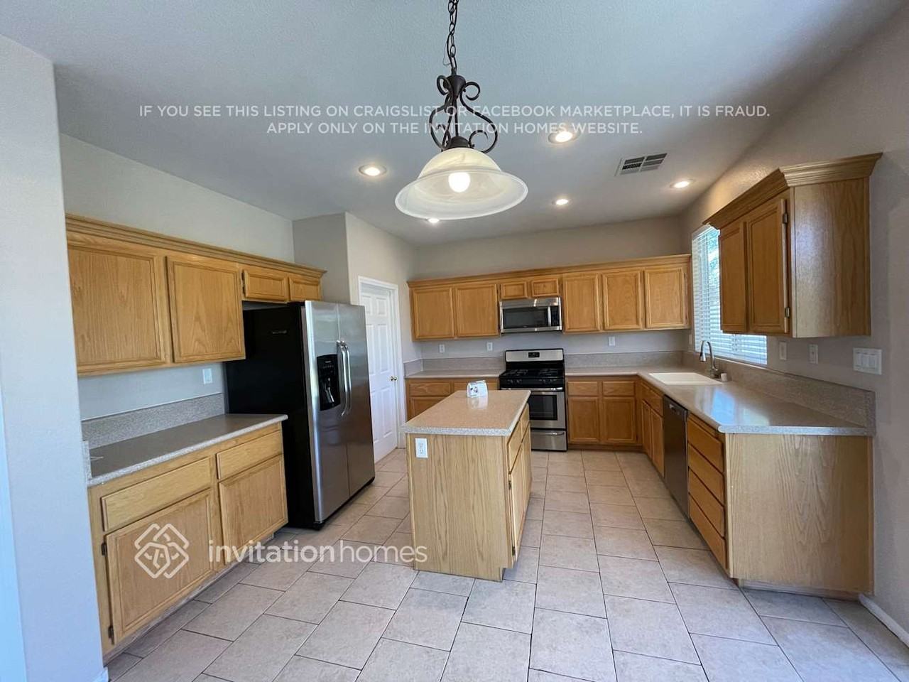 672 Fontayne Ave - Photo 7 of 17
