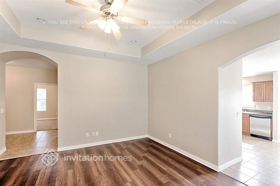 13916 Garden Grove Dr - Photo 5 of 20