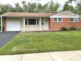 featured image of 1513 N Ridge Ave