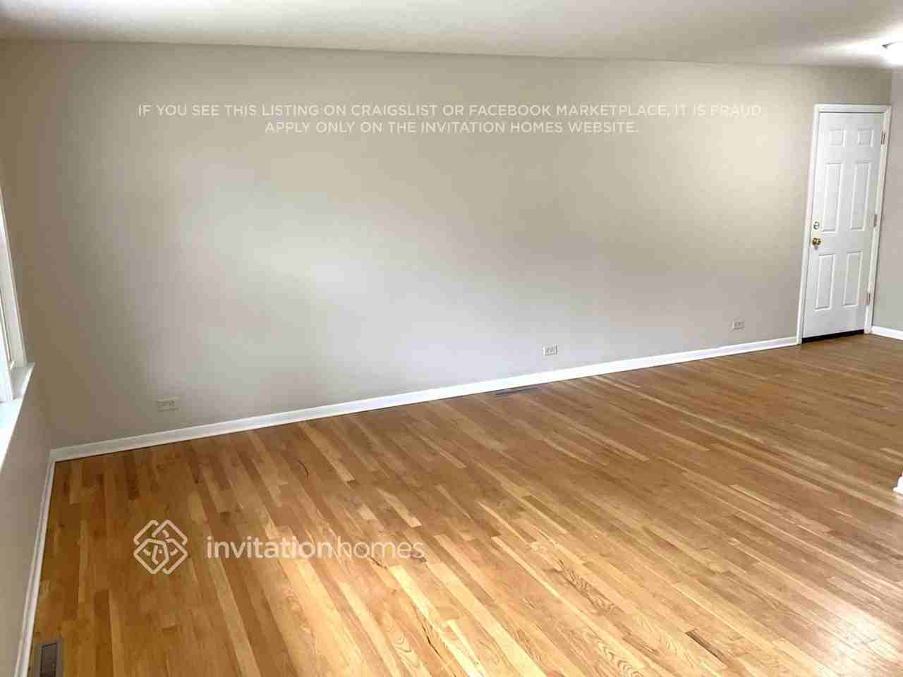 1513 N Ridge Ave - Photo 3 of 12