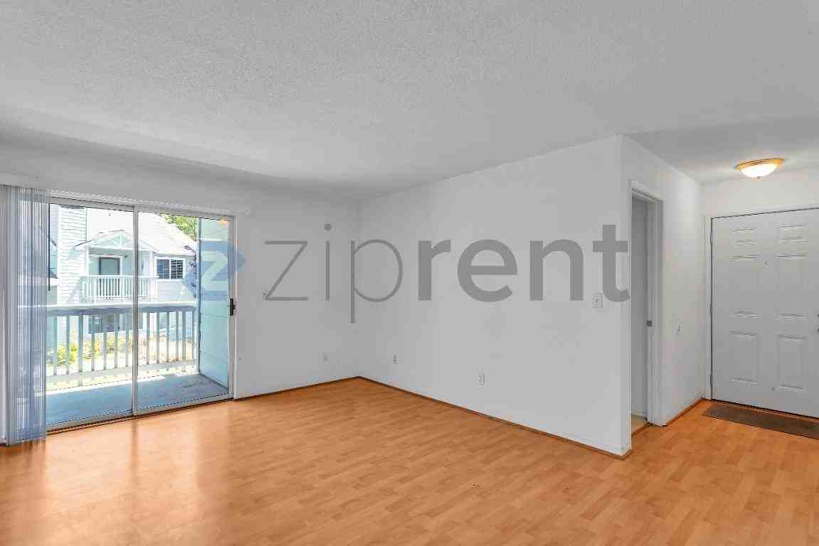 535 Lighthouse Dr #1 - Photo 5 of 32