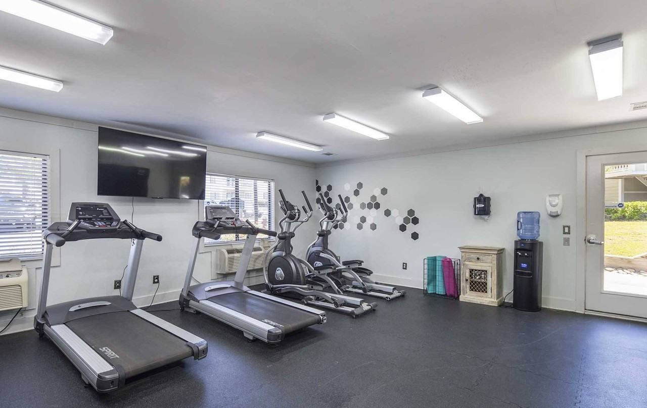 Wellspring Apartments - Photo 4 of 36