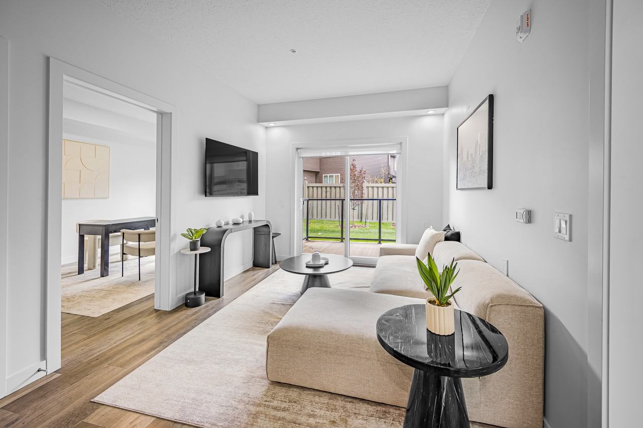 Rosenthal Flats - Photo 2 of 10