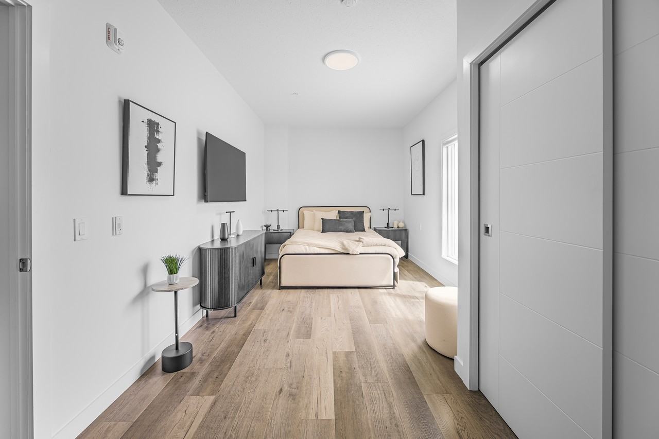 Rosenthal Flats - Photo 4 of 10