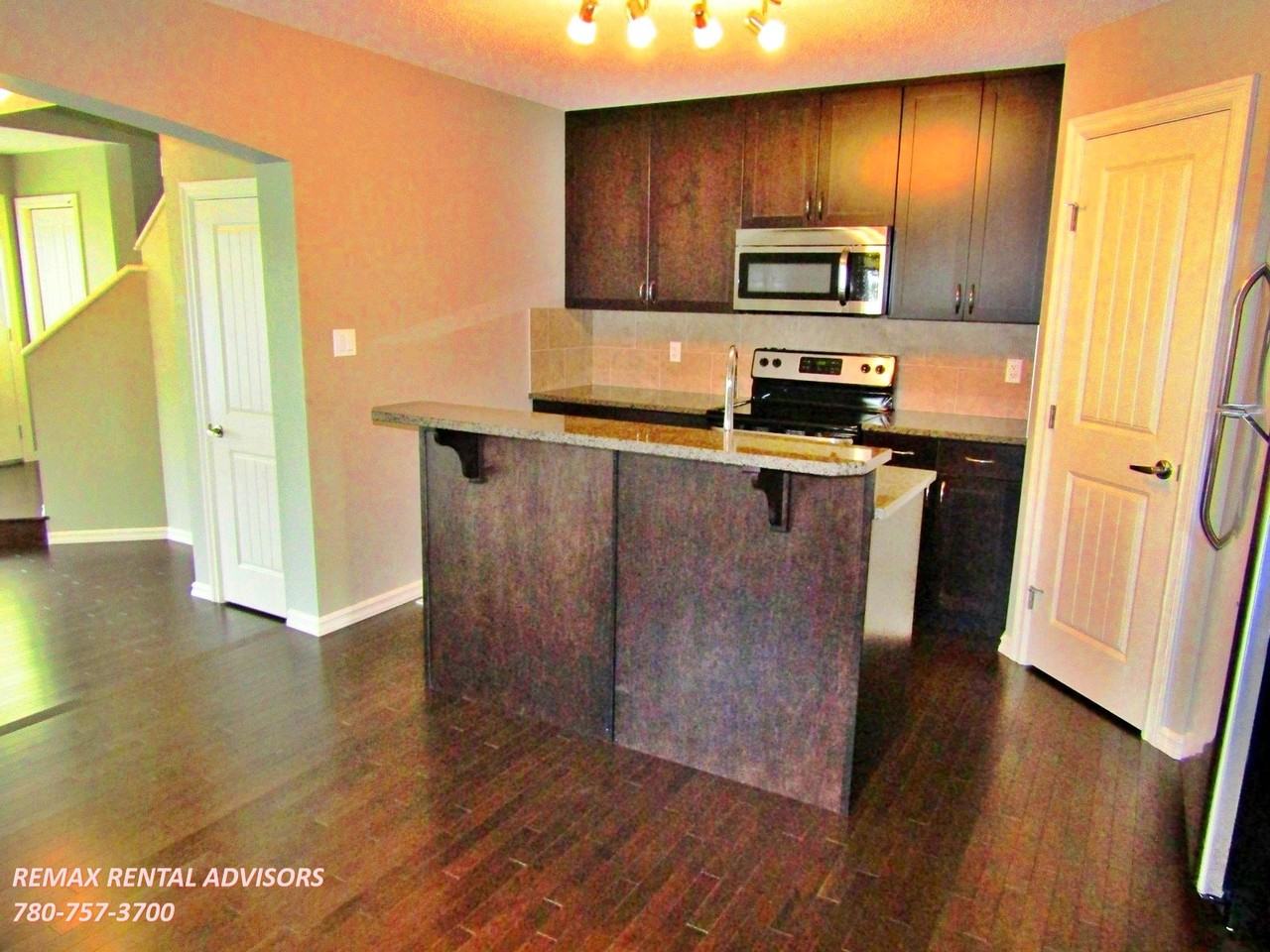 8705 180a Ave Nw - Photo 4 of 17