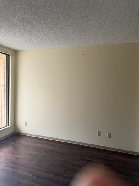 Barclay Place - Photo 5 of 16