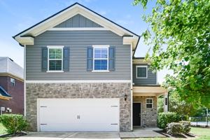 featured image of 151 Hamilton Pointe Dr