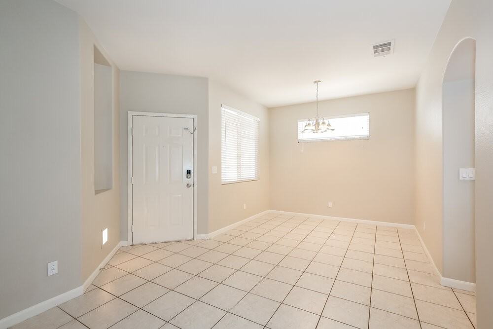 7637 Donald Nelson Ave - Photo 6 of 17