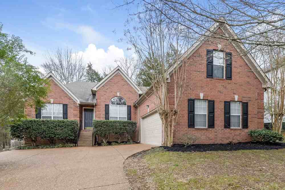1009 Nighthawk Ln