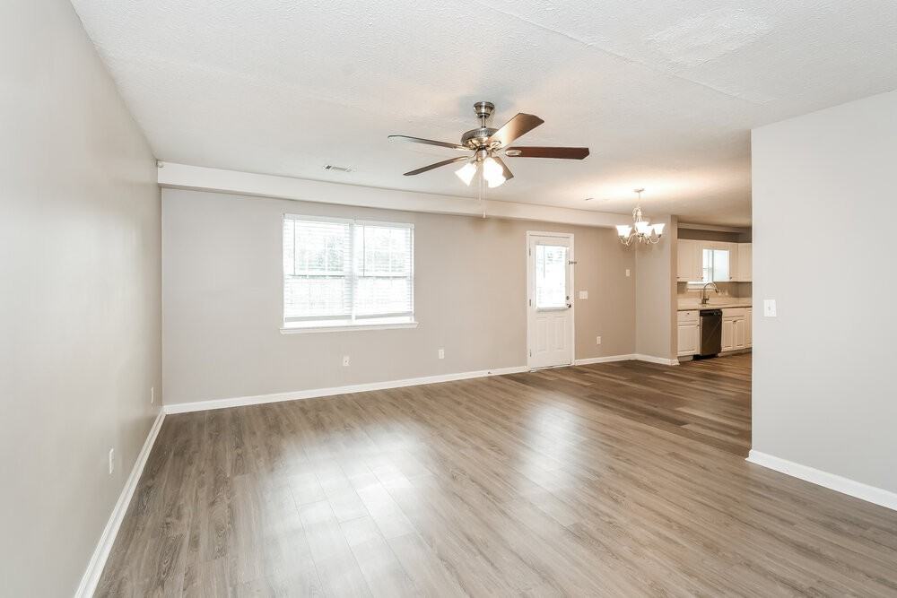 49 Melleray Ct - Photo 5 of 17