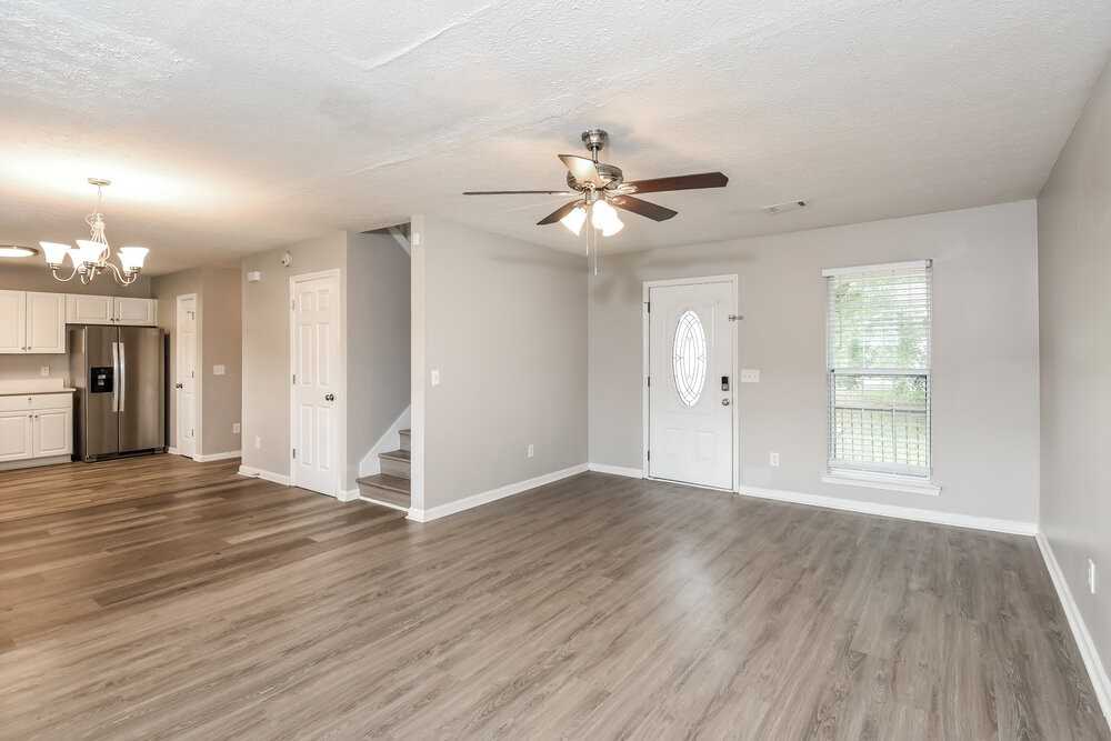 49 Melleray Ct - Photo 6 of 17