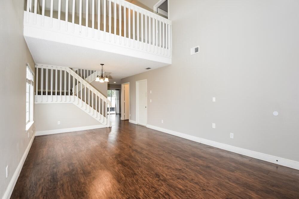 1405 Timberbend Cir - Photo 5 of 17