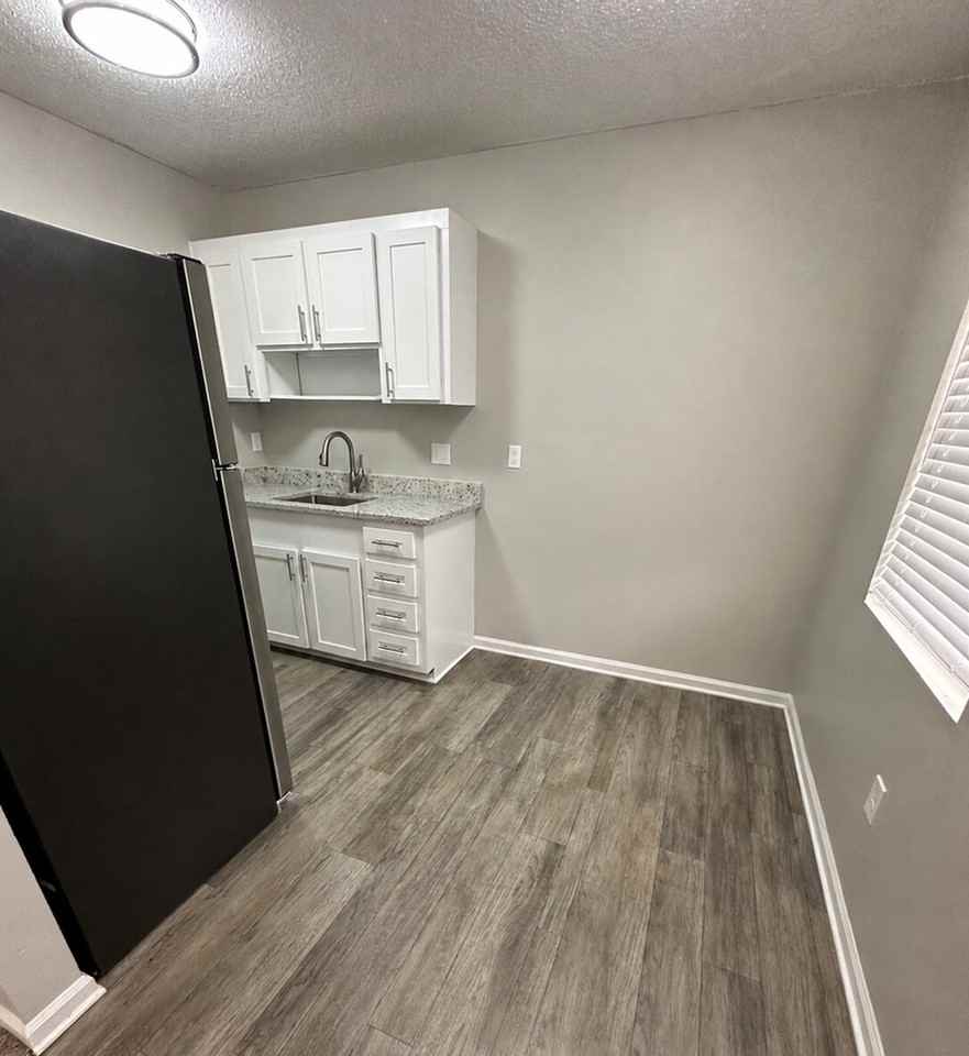 Ivey Creek Apartments - Photo 2 of 27