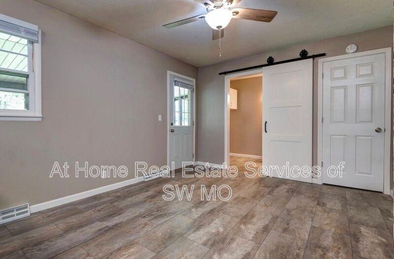 2425 S Dollison Ave - Photo 5 of 13