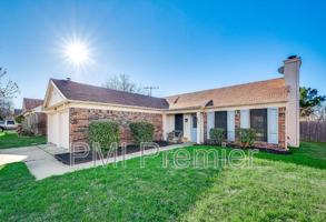 featured image of 3728 Staghorn Cir S