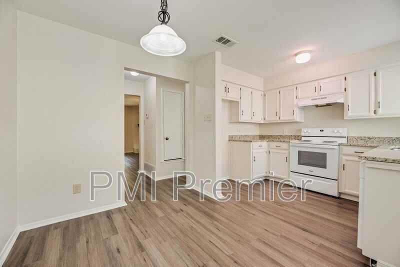 105 Wildwood Ct - Photo 7 of 20