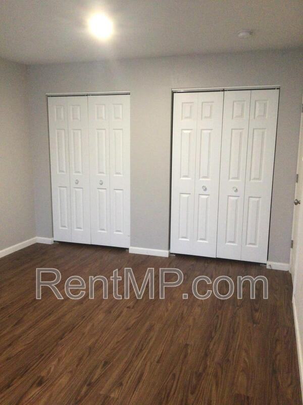 913 Mulberry Ln - Photo 6 of 15