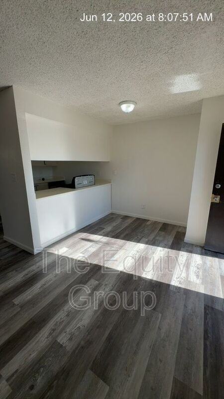 3549 W Campus Ave - Photo 3 of 28