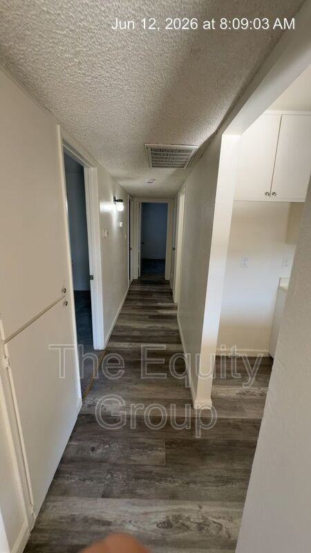 3549 W Campus Ave - Photo 5 of 28