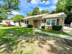 300 W Arrowood Rd - Photo 1 of 1
