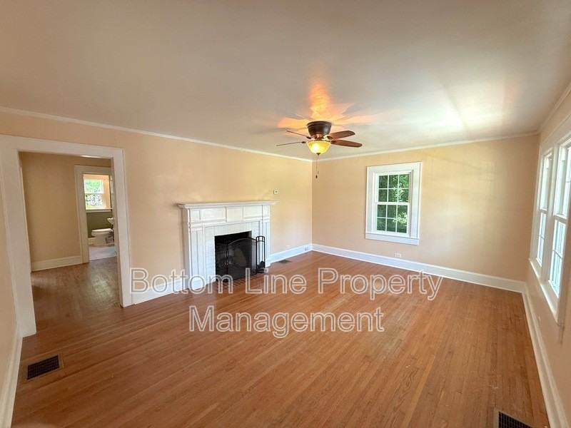607 Gaston Avenue Ext - Photo 3 of 19