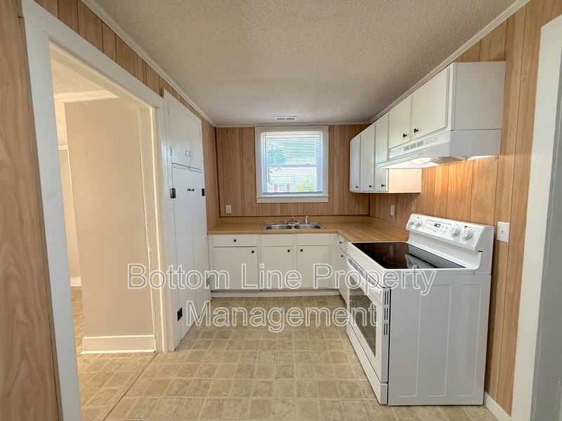 216 Lineberger St - Photo 4 of 10
