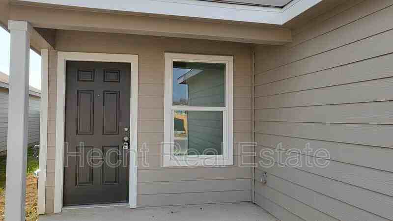 9137 Navarro Vis - Photo 2 of 31