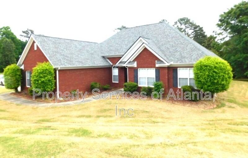 101 Moss Pointe Dr - Photo 2 of 32