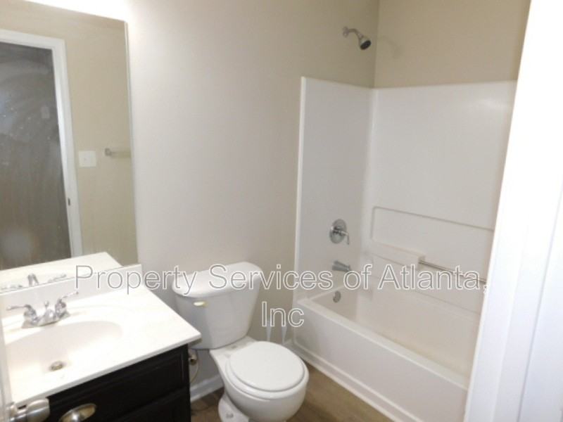 101 Moss Pointe Dr - Photo 7 of 32