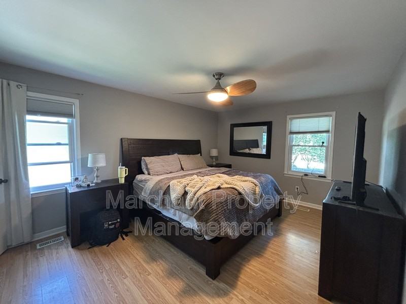208 Frances Cannon Dr - Photo 5 of 8