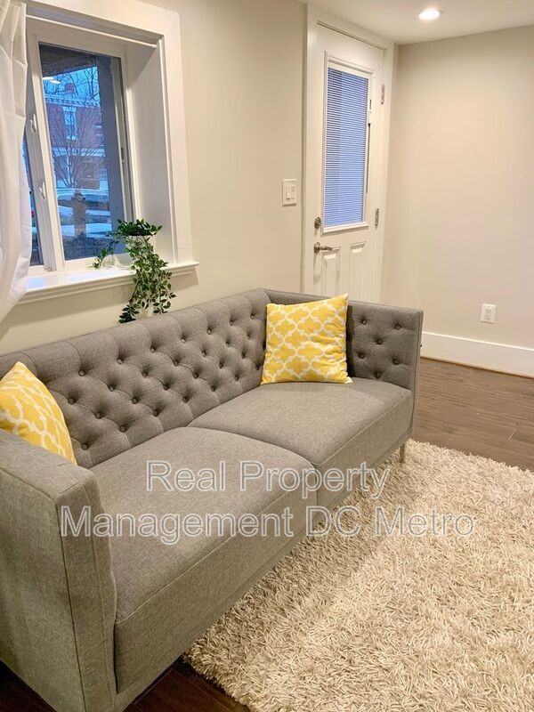 4434 Kansas Ave Nw - Photo 6 of 14