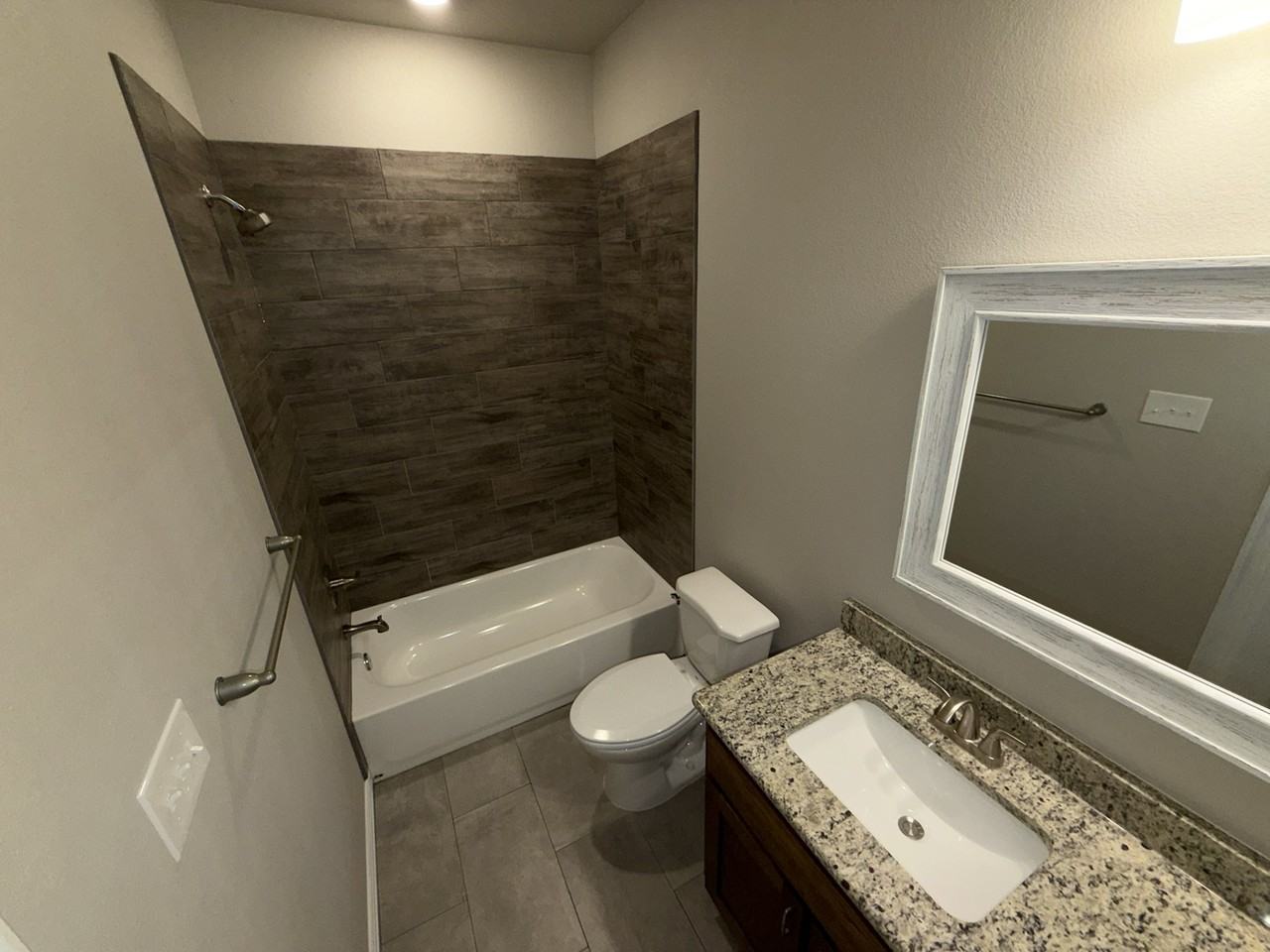 3415 Fenway Circle - Photo 7 of 12