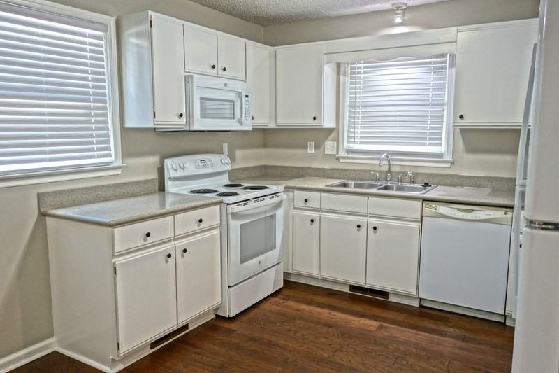 1705 Toll Gate Rd Se #A - Photo 6 of 31