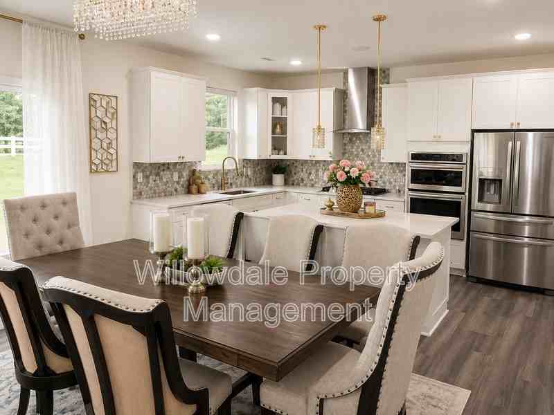225 Potomac River St - Photo 7 of 14