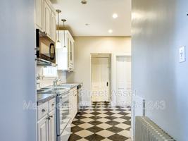 featured image of 139 S 29th St #1