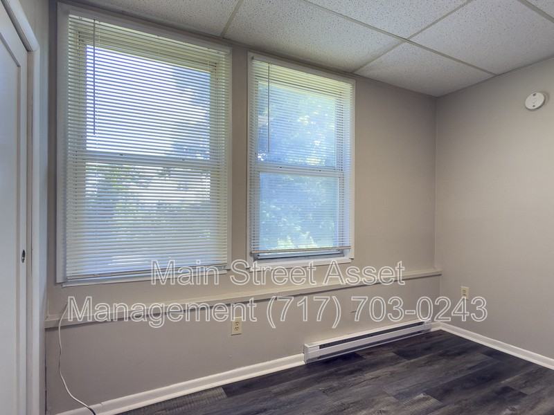 2108 Walnut St #1 - Photo 3 of 18