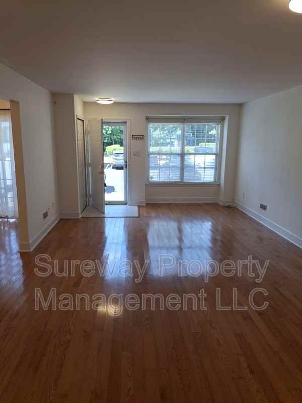 6402 Baltimore Dr - Photo 2 of 11