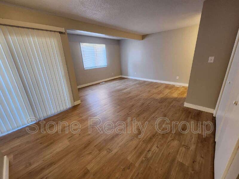 4480 S Sioux St #D - Photo 5 of 10