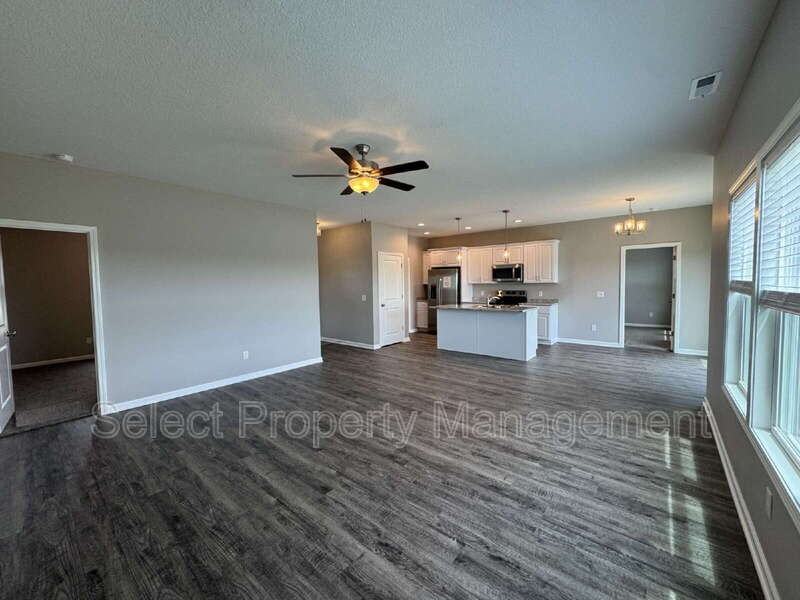 10763 Iron Works Way - Photo 4 of 20