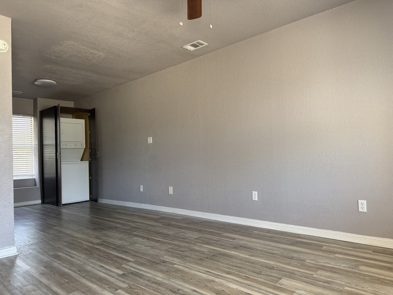 2825 Cedar Circle - Photo 6 of 10