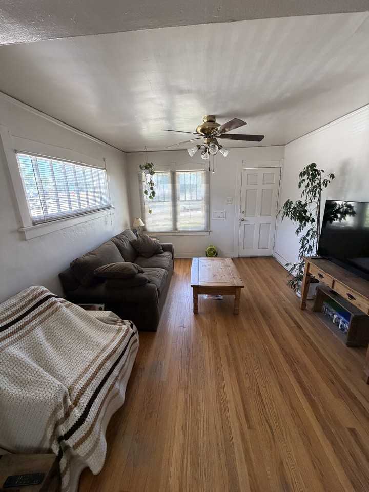 2111 S WASHINGTON ST - Photo 2 of 10