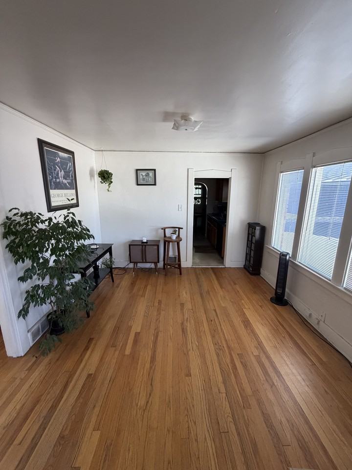 2111 S WASHINGTON ST - Photo 3 of 10