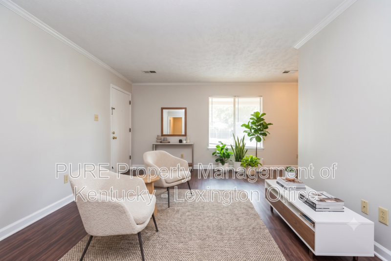 311 Christy Allyn Ct #3 - Photo 3 of 15