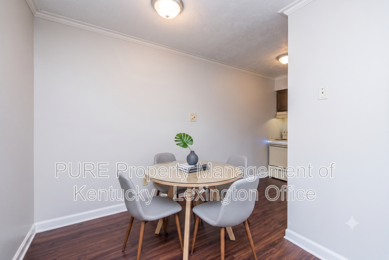 311 Christy Allyn Ct #3 - Photo 6 of 15