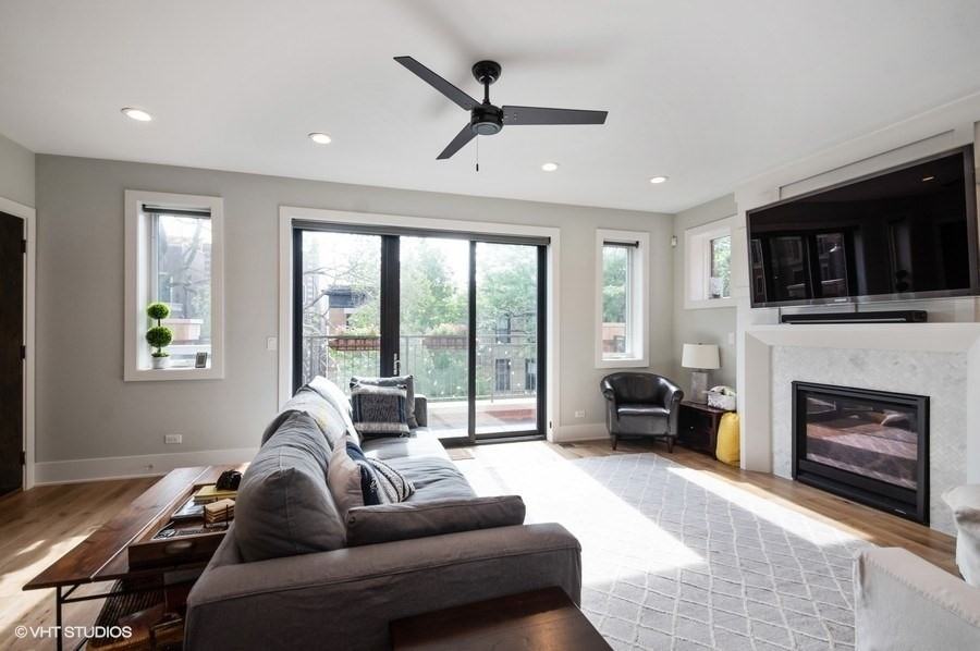 3530 N. Wilton - Photo 2 of 12