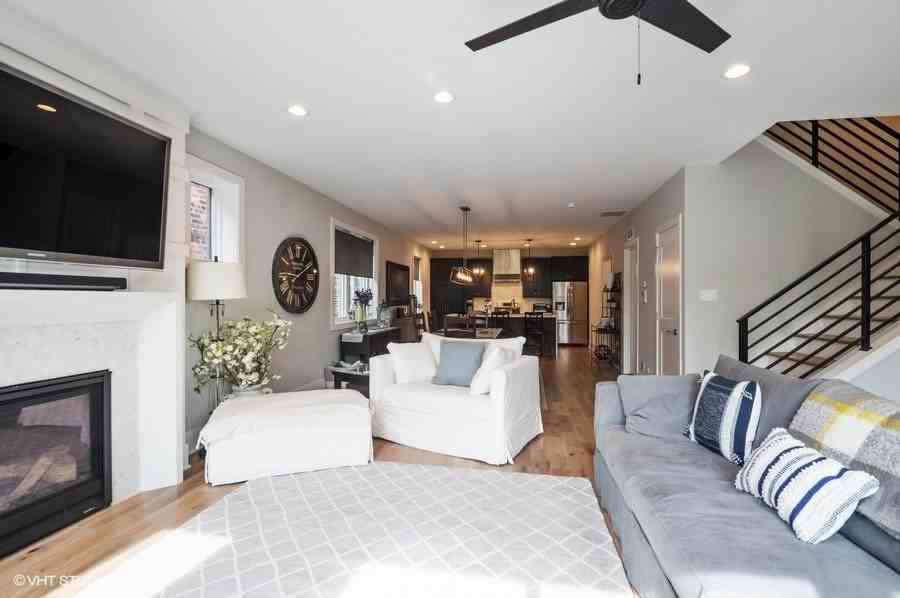 3530 N. Wilton - Photo 4 of 12