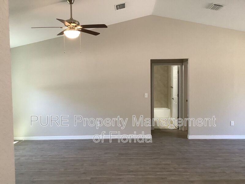 83 Oak Circle Way - Photo 4 of 25