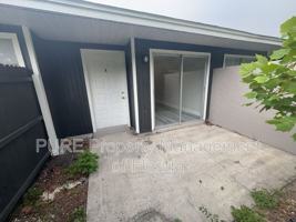 featured image of 5485 Se 30th Pl #A