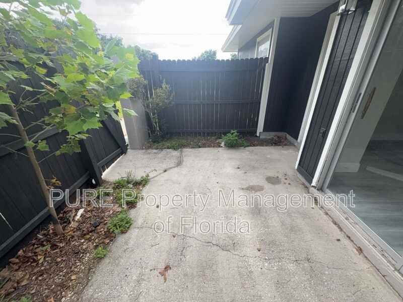 5485 Se 30th Pl #A - Photo 5 of 41