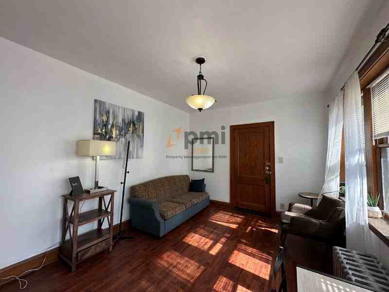 1308 119th St - Photo 4 of 18